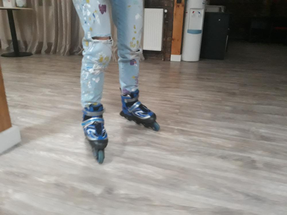 Arina Delcea - RollerSkating
